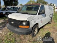 (Tampa, FL) 2007 Chevrolet Express G1500 Cargo Van Runs & Moves) (Jump To Start, Flat Tire, Rust & P