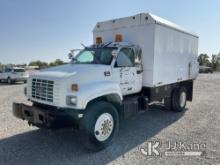 (Verona, KY) 1998 GMC C6500 Chipper Dump Truck14 Runs) (Does Not Move, Bad Transmission, PTO Not Eng