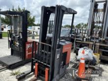 (Riviera Beach, FL) Toyota 7BRU18 Stand-Up Forklift Order Picker Not Running, Condition Unknown