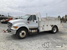 (China Grove, NC) 2013 Ford F750 URD/Flatbed Truck Runs & Moves) (Body/Paint Damage