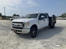 (Villa Rica, GA) 2017 Ford F350 4x4 Crew-Cab Flatbed Truck Runs & Moves) (Check Engine Light On, Jum