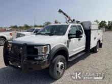 (Verona, KY) 2018 Ford F550 4x4 Extended-Cab Service Truck Runs, Moves & Upper Operates) (Broken FOB