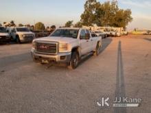 2015 GMC Sierra 2500HD 4x4 Double-Cab Pickup Truck Runs & Moves) (Missing Tailgate, Light Damage To 