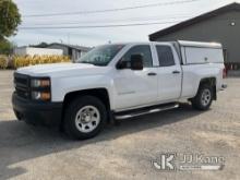 2015 Chevrolet Silverado 1500 4x4 Double-Cab Pickup Truck Runs, Moves) (Rust Damage, Paint Damage