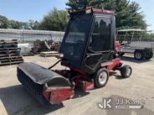 Toro GroundMaster 328D Zero Turn Riding Mower Runs & Moves