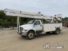 HiRanger 5FC-55, Bucket Truck rear mounted on 2007 Ford F750 Utility Truck Runs & Moves) (Jump To St