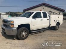 2015 Chevrolet Silverado 2500HD Double-Cab Pickup Truck Runs, Moves) (Check Engine Light On, No Rear