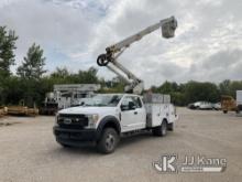 Altec AT40G, Articulating & Telescopic Bucket Truck mounted behind cab on 2017 Ford F550 4x4 Extende