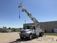 Altec D945-BR, Digger Derrick rear mounted on 2004 International 4400 Flatbed/Service Truck, Municip