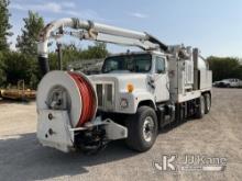 Vac-Con V311LHA, Vacuum Excavation System rear mounted on 2001 International 2554 T/A Vacuum Excavat