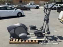 (Jurupa Valley, CA) Nautilus Elliptical Trainer (Used) NOTE: This unit is being sold AS IS/WHERE IS