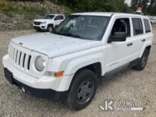 2014 Jeep Patriot 4x4 4-Door Sport Utility Vehicle Runs & Moves) (Body & Rust Damage