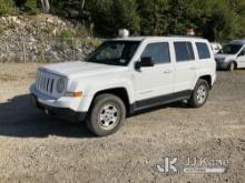 2013 Jeep Patriot 4x4 4-Door Sport Utility Vehicle Runs & Moves) (Check Engine Light On, Rust Damage