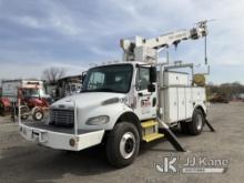 Terex/Telelect Commander 4042, Digger Derrick mounted behind cab on 2004 Freightliner M2 106 Utility