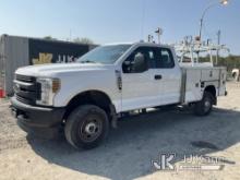 2019 Ford F250 4x4 Extended-Cab Service Truck Runs & Moves, Body & Rust Damage