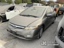 2006 Honda Civic Hybrid 4-Door Hybrid Sedan Not Running, No Key, Cannot Open Driver Door, Engine Bay