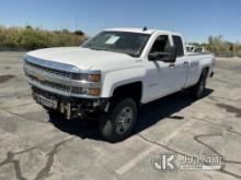 2019 Chevrolet Silverado 2500HD 4x4 Extended-Cab Pickup Truck Runs & Moves) (No Bumper