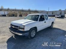 2006 Chevrolet Silverado 1500 Extended-Cab Pickup Truck Runs & Moves