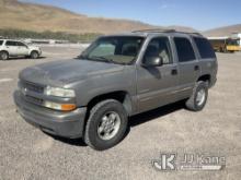 2000 Chevrolet Tahoe 4x4 4-Door Sport Utility Vehicle Runs & Moves) (Paint Damage, Cracked Windshiel