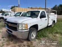 2007 Chevrolet Silverado 2500HD 4x4 Enclosed Service Truck Does Not Run or Move. Battery Not In Vehi