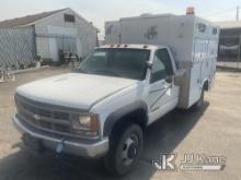 1998 Chevrolet K3500 4x4 Enclosed High-Top Service Truck Runs & Moves) (Jump To Start) (Seller State