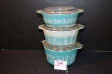 Pyrex Butterprint 1 and 1-1/2 Pint and 2 Qt. Casserole Dishes w/Lids; One is chipped.