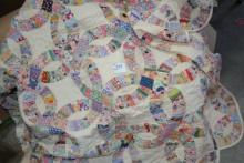 Vintage Hand-Stitched Twin/Full "Wedding Ring" Quilt