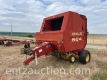 NEW HOLLAND 664 ROUND BALER,