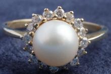 14K YELLOW GOLD PEARL DIAMOND HALO ANTIQUE RING