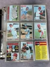 1970 Topps complete baseball set, Stars & Rookies, in a binder