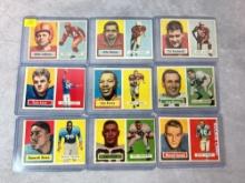 1957 Topps football lot: LeBaron, Groza, Perry, Cassady (Rookie) & 7 other Stars