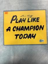 Notre Dame- Lou Holtz, 'Play Like A champion Today', signed Beckett