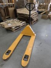 ULINE H-2900 5500lb Hand Pallet Jack