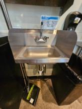 Wall Mount Hand Sink