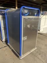 CRES COR KOLD CUBE 3 MOBILE SOLAR REFRIGERATED CABINET