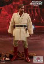 Hot Toys MMS478 "SW3: Obi Wan Kenobi Deluxe" Action Figure