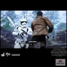 Hot Toys MMS346 "SW: Finn & Fo Rio Control Stormtrooper" Action Fig