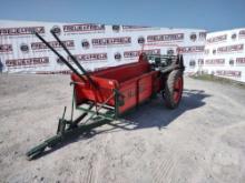 NEW IDEA MANURE SPREADER