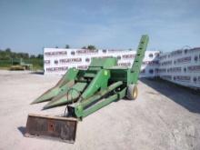 JOHN DEERE EQ300 SN: 000560N CORN PICKER