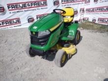 JOHN DEERE X370 RIDING MOWER SN: 1M0X37APHM031941