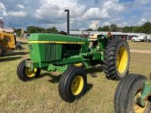 JOHN DEERE 2840 TRACTOR