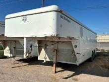 2005 CM TRAILER 20’ T/A ENCLOSED GOOSENECK TRAILER