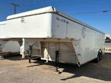 2005 CM TRAILER 20’ T/A ENCLOSED GOOSENECK TRAILER