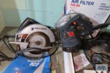 Black & Decker and Skilsaw circular saws