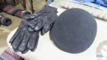 Country Gentleman wool hat, size large and gloves