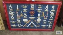 Nautical knots display