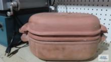 Clay baking dish