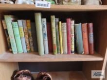 ASSORTED VINTAGE BOOKS