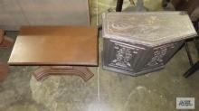 Plastic laundry hamper and wooden stand with plastic base