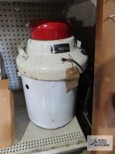 Vintage home cream and milk pasteurizer